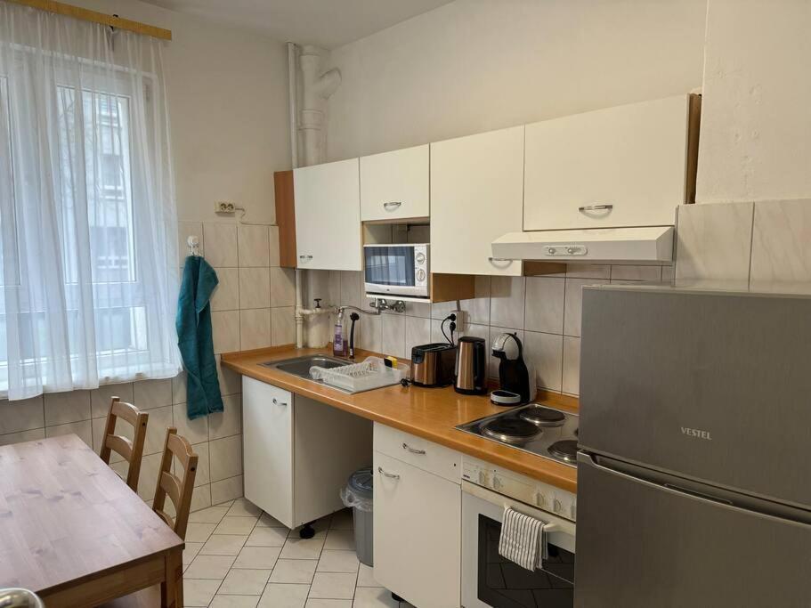 Choice Berlin - Wohnung Fuer Bis Zu 12 Personen Exterior foto